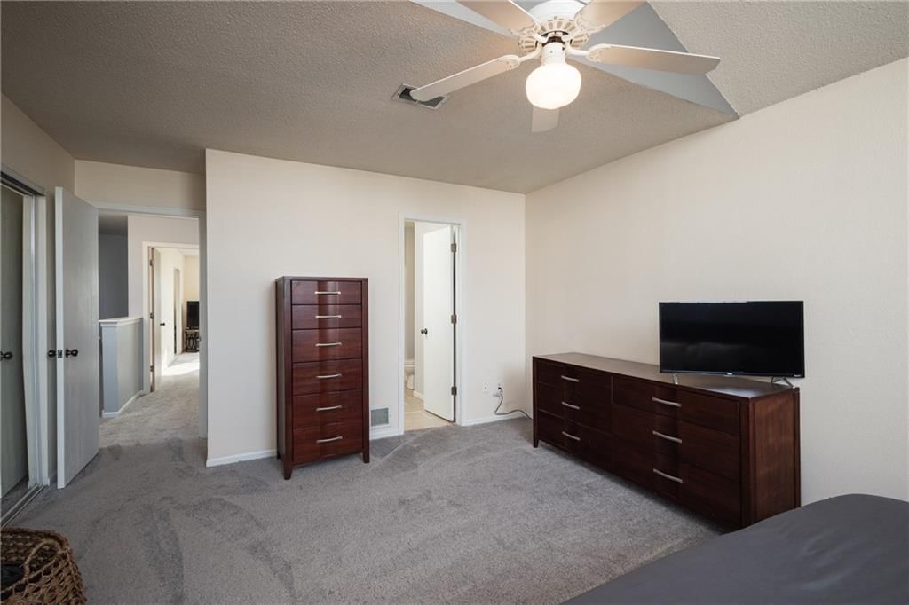 5707 NW Sunrise Meadow Circle — photo 8