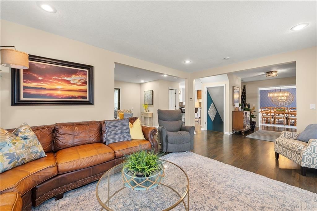 7108 Black Bob Drive — photo 8