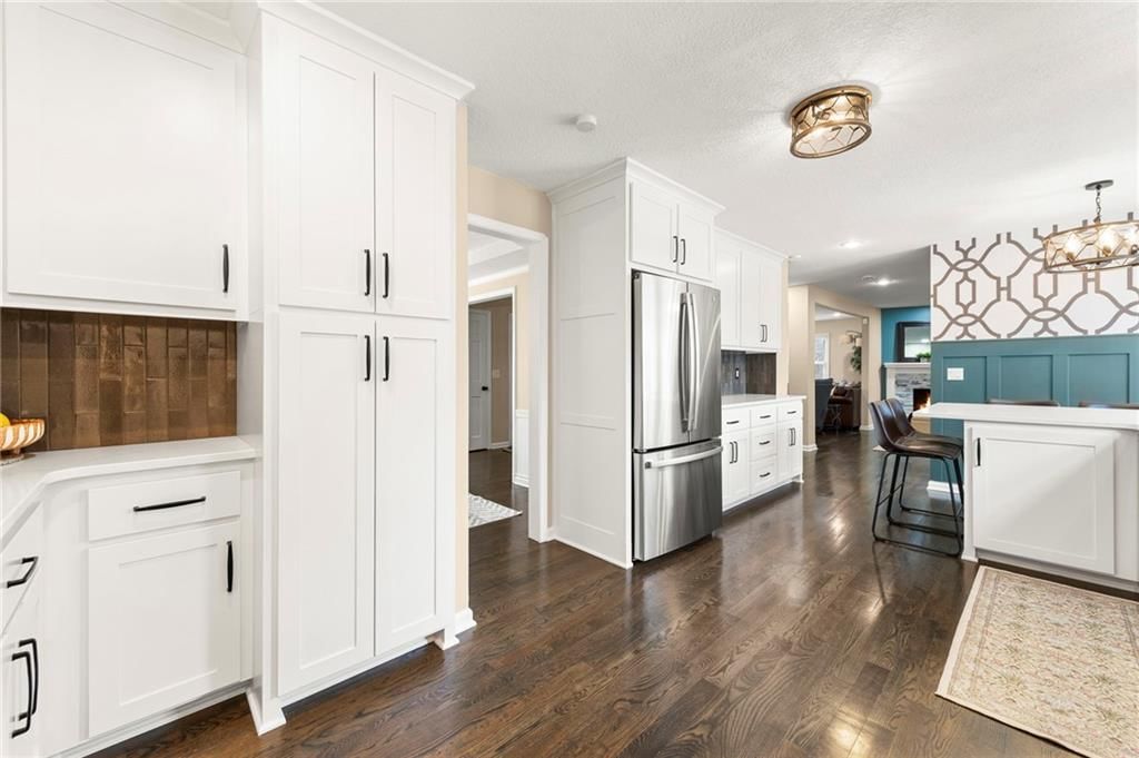 7108 Black Bob Drive — photo 15