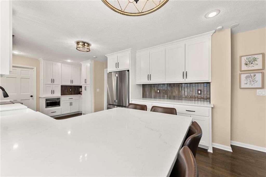 7108 Black Bob Drive — photo 17