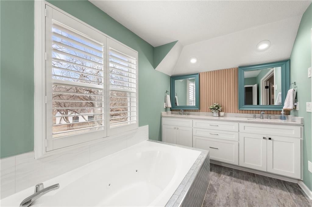 7108 Black Bob Drive — photo 25