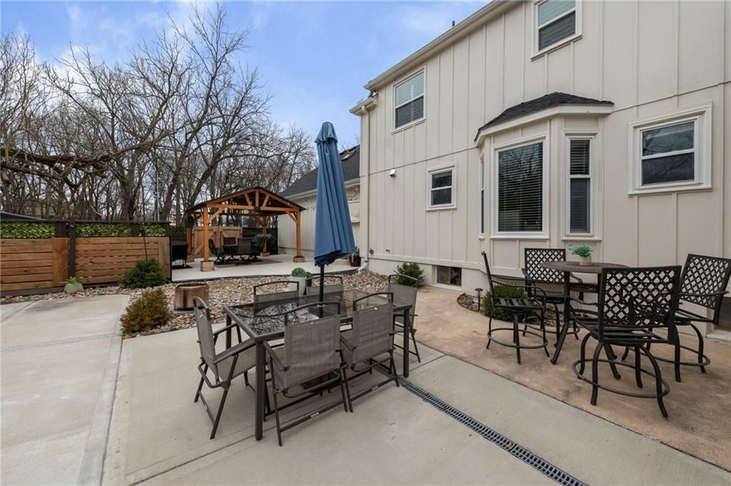 7108 Black Bob Drive — photo 49