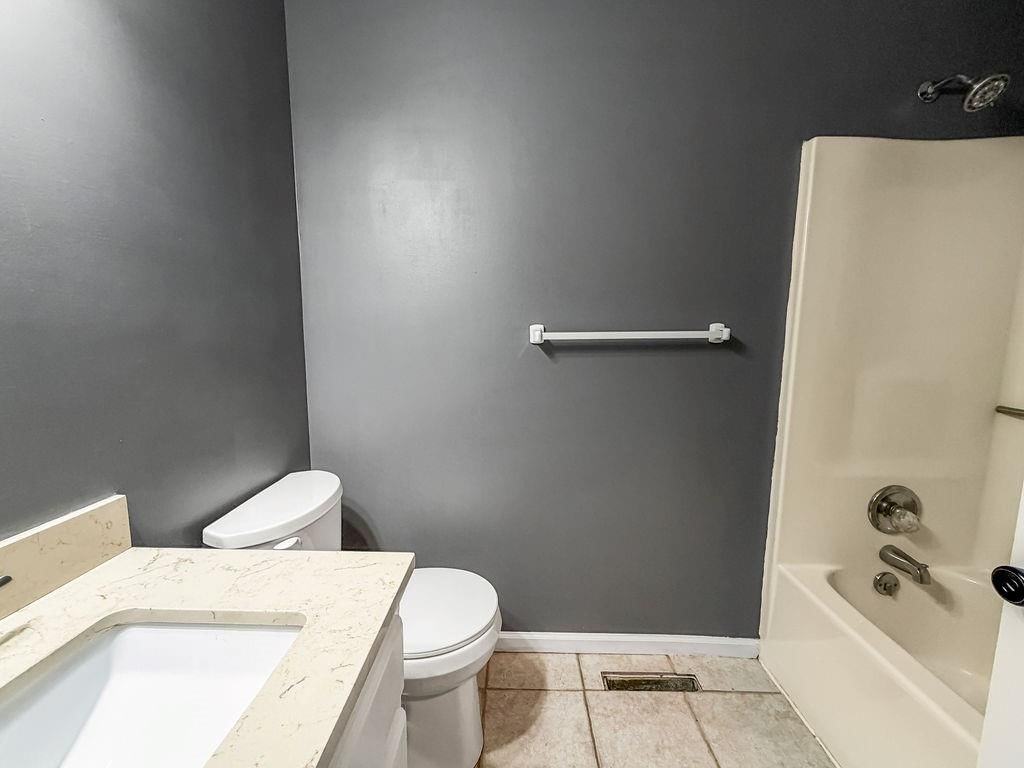 19115 E Roxsbury Lane — photo 24