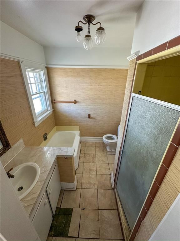 318 E Locust Street — photo 5