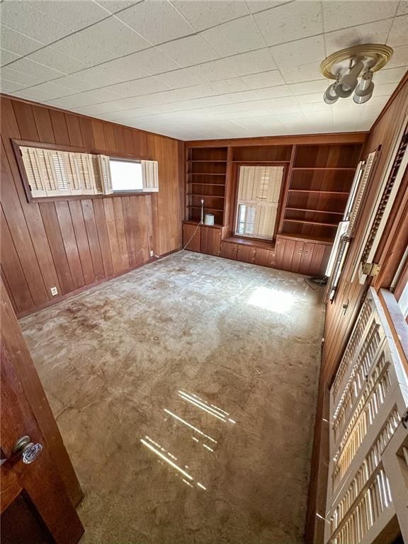 318 E Locust Street — photo 6