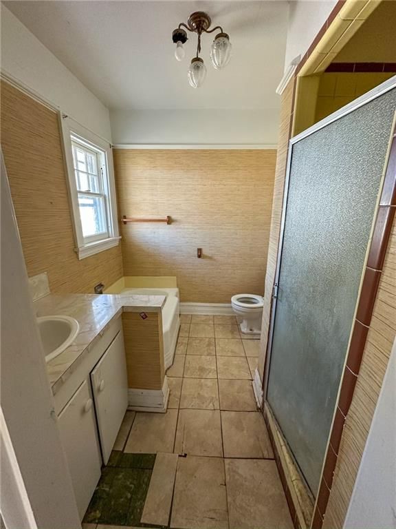 318 E Locust Street — photo 11