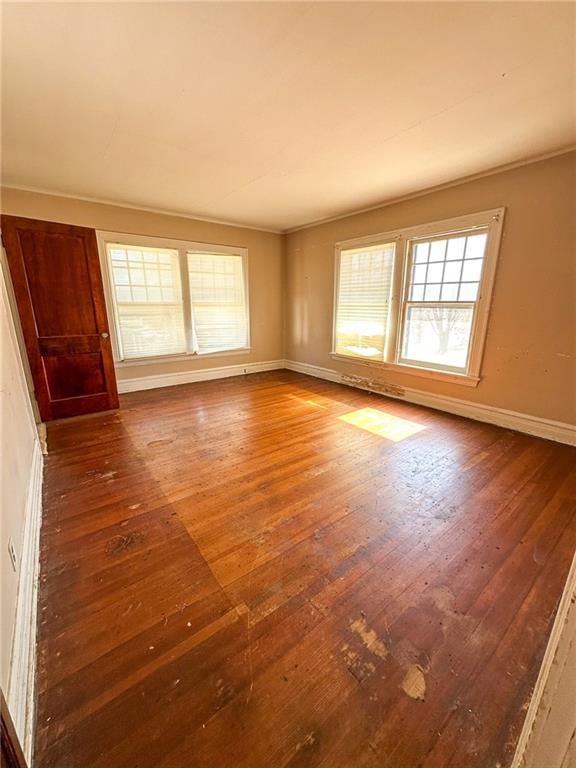 318 E Locust Street — photo 14