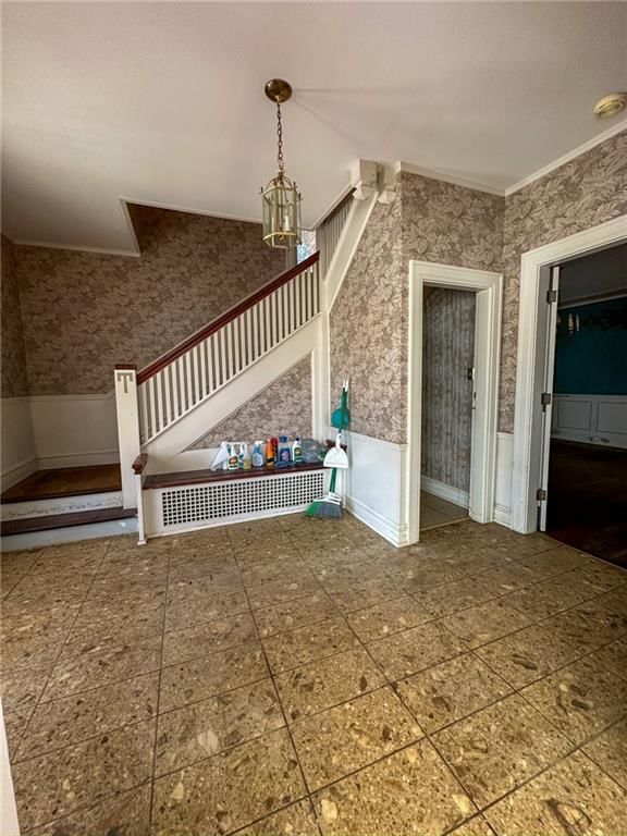 318 E Locust Street — photo 31