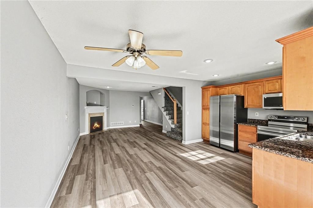 904 SW Peach Tree Lane — photo 9
