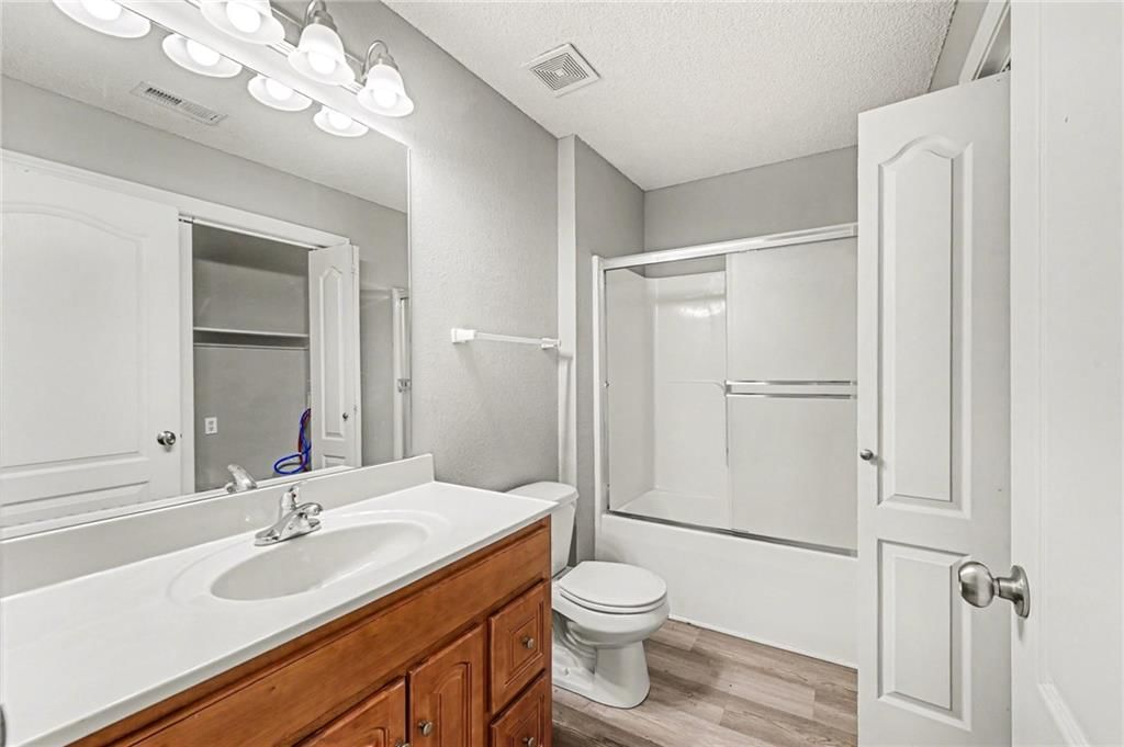 904 SW Peach Tree Lane — photo 22