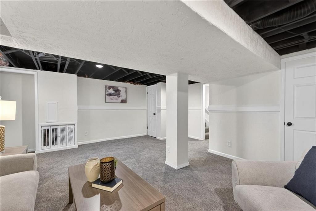 13300 Palmer Avenue — photo 24