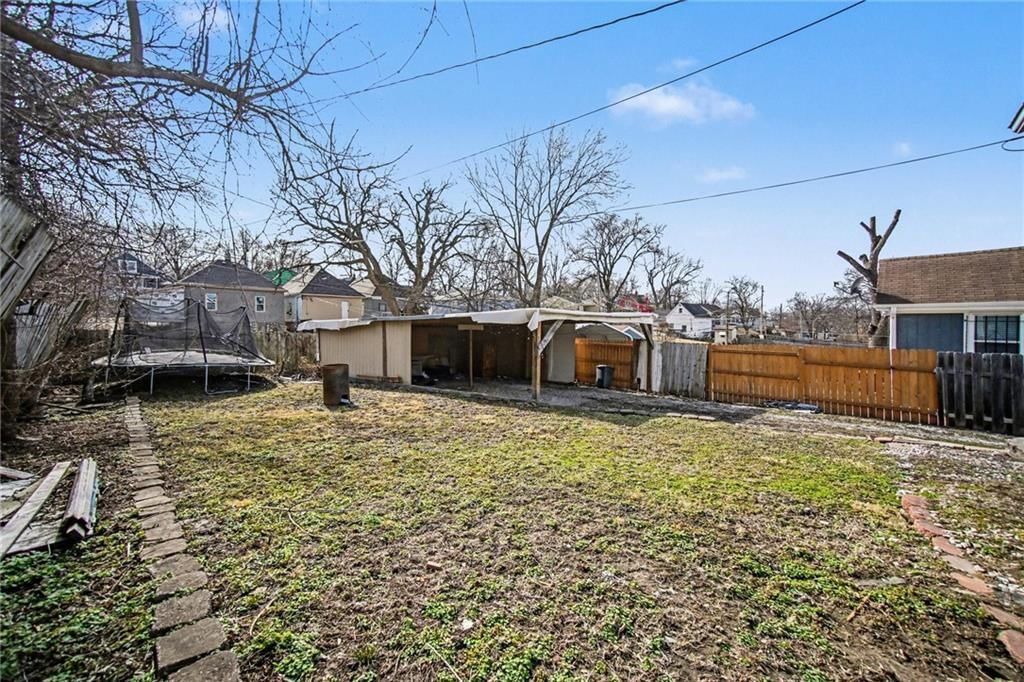 5823 E 10th Street — photo 15