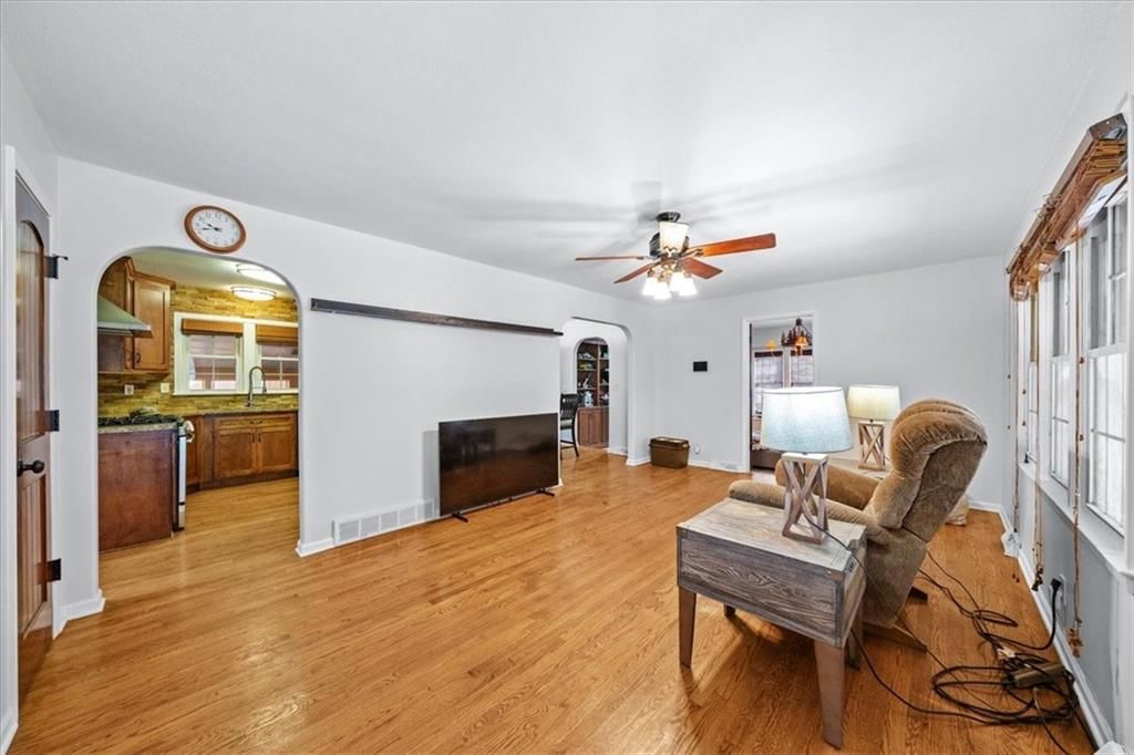 200 PARK Avenue — photo 4