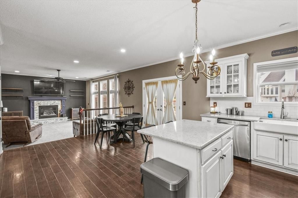 3821 SW Evergreen Lane — photo 9