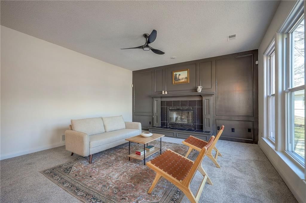 526 S Center Street — photo 9
