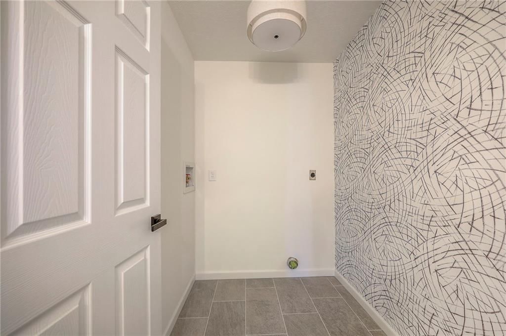 526 S Center Street — photo 18