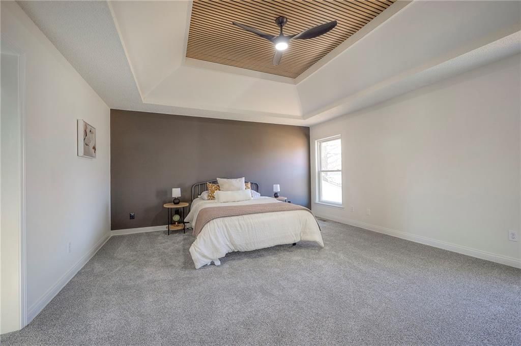 526 S Center Street — photo 23