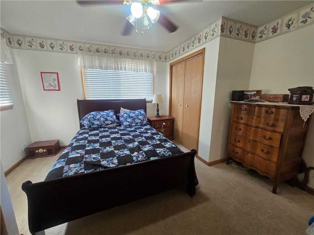 100 E Buford Street — photo 10
