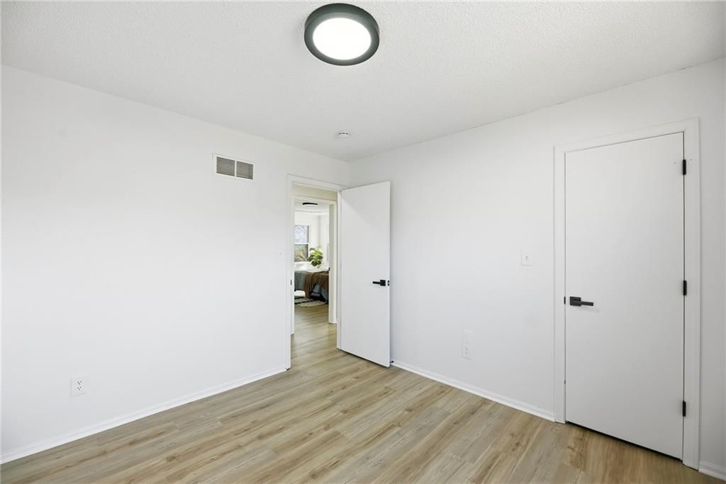 4921 Peck Avenue — photo 23