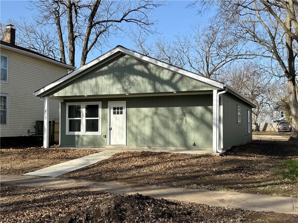 112 S Elm Street, Ottawa, KS