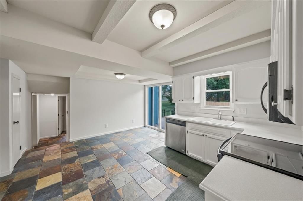 7808 Long Avenue — photo 10