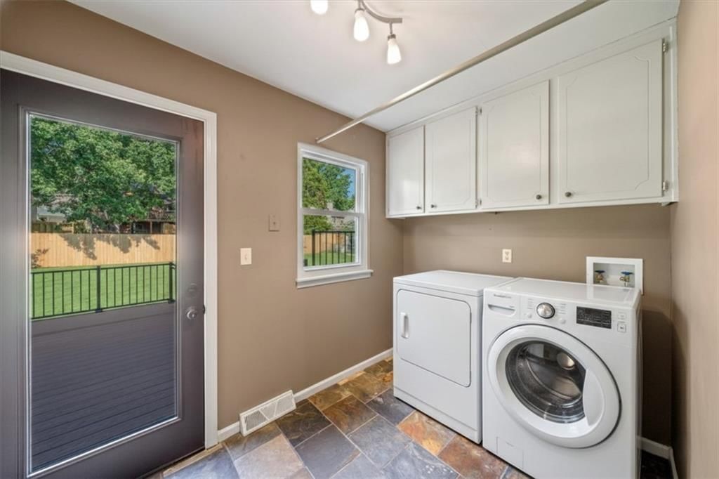 7808 Long Avenue — photo 16