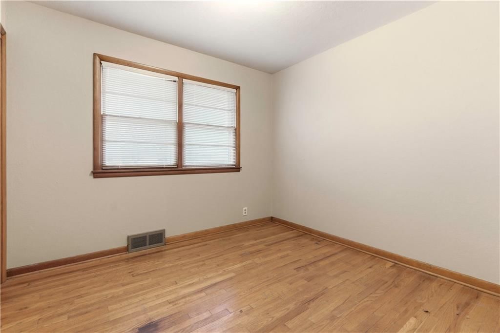 800 SW 17th Street — photo 11