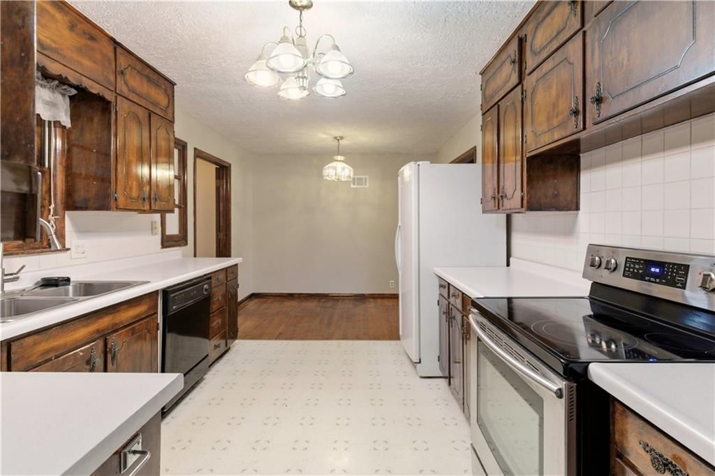 800 SW 17th Street — photo 17