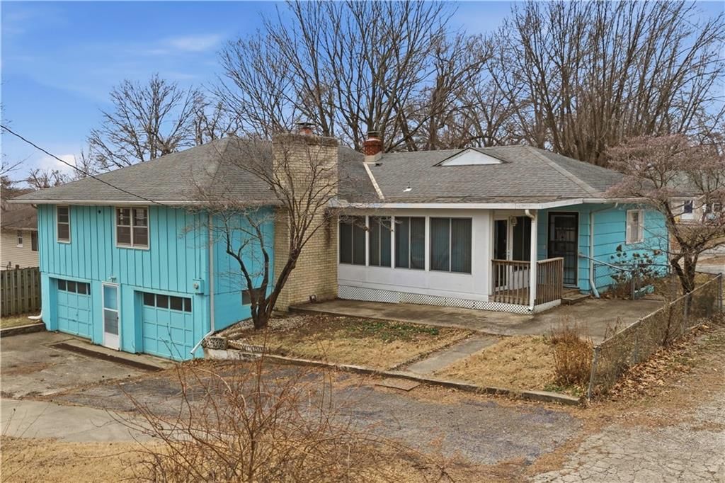 800 SW 17th Street — photo 44