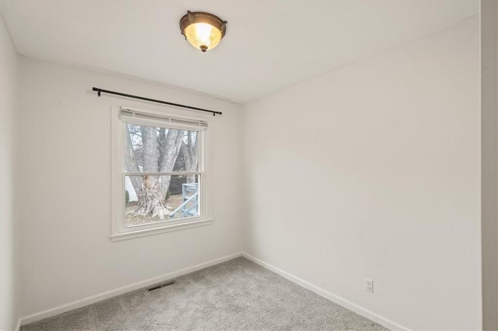 9010 E 72nd Terrace — photo 10