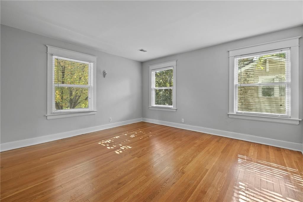 6038 Brookside Boulevard — photo 18