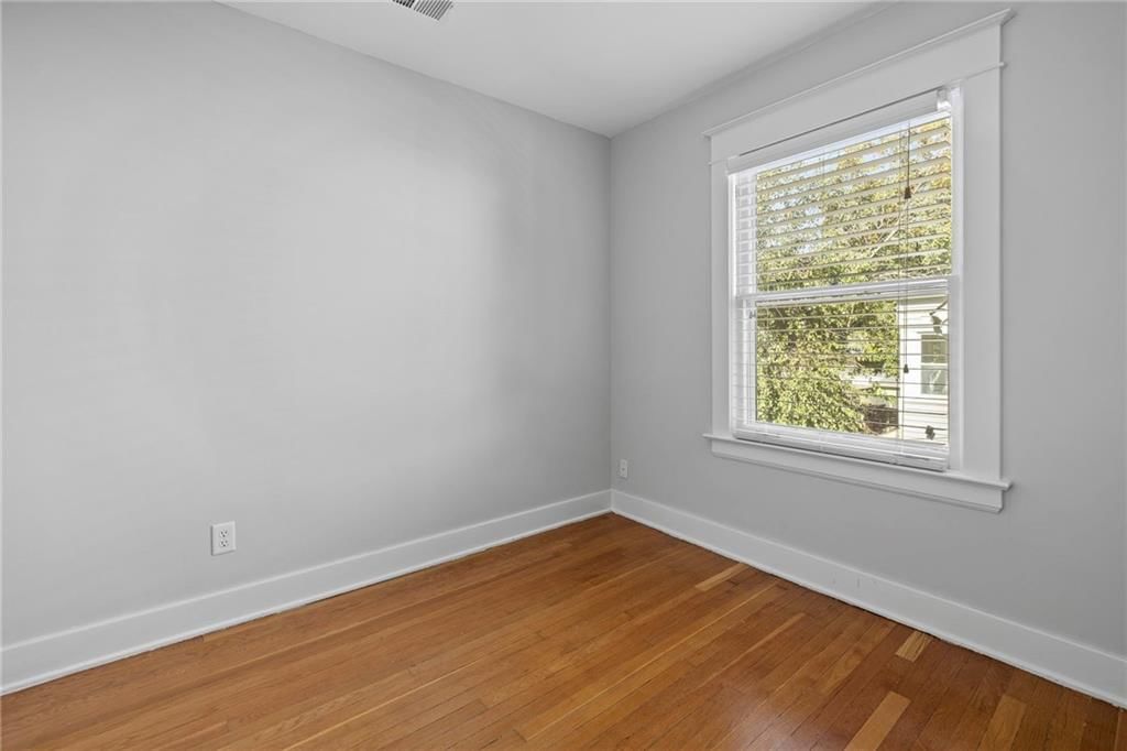 6038 Brookside Boulevard — photo 22