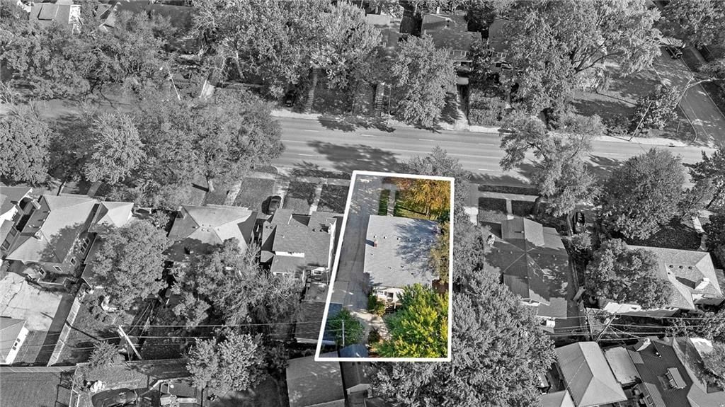 6038 Brookside Boulevard — photo 36