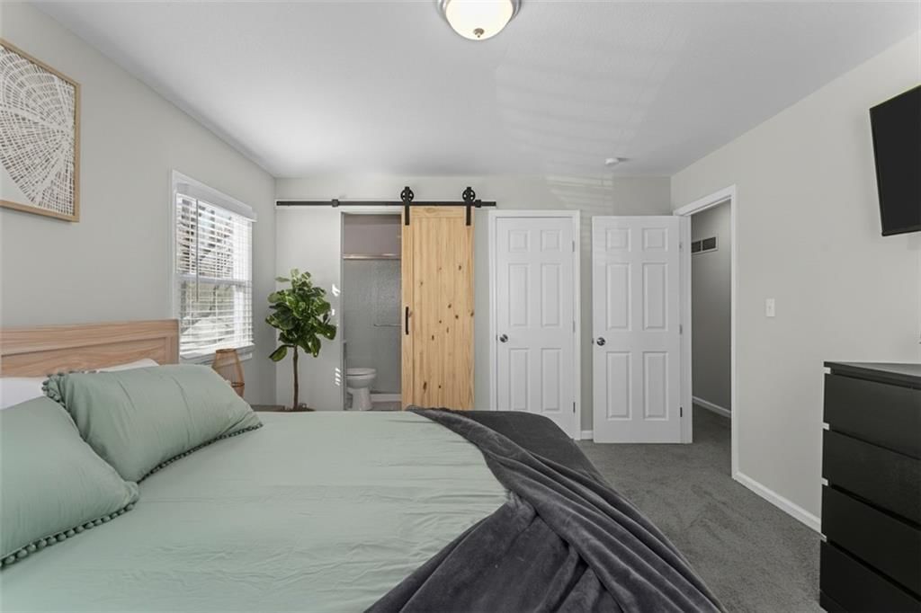 9005 W 99th Terrace — photo 13
