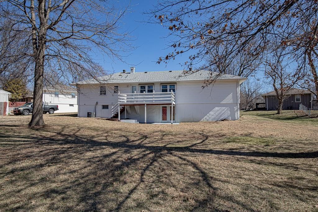 720 SW Williams Street — photo 34