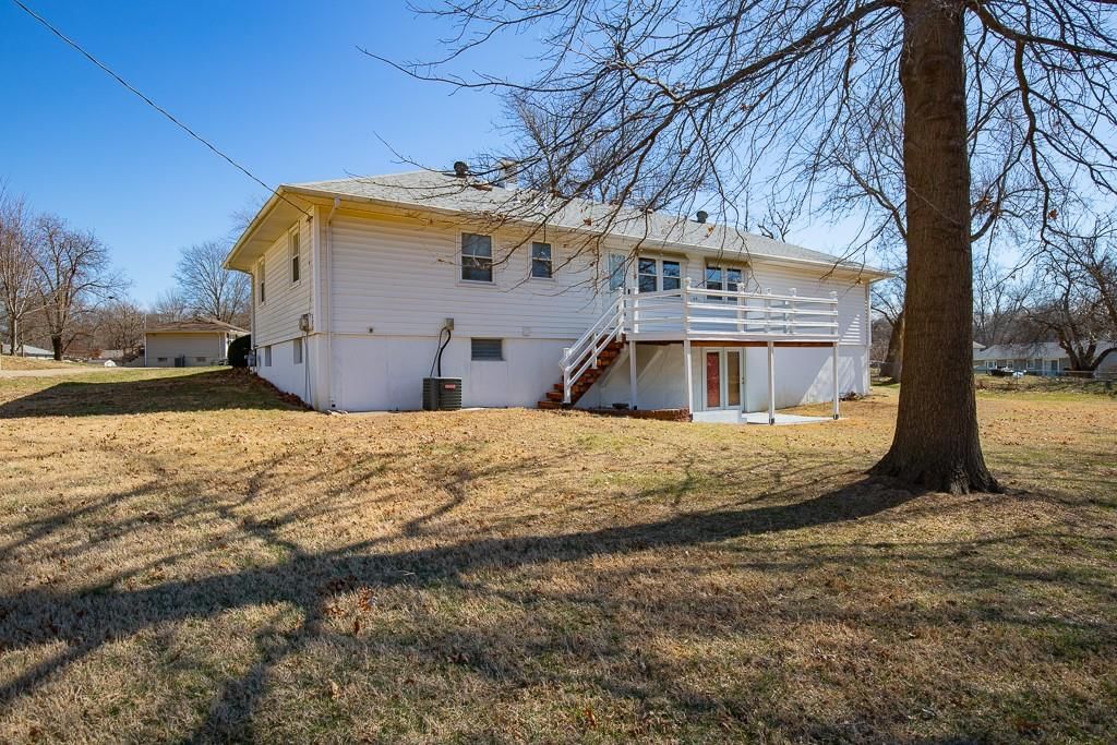720 SW Williams Street — photo 35