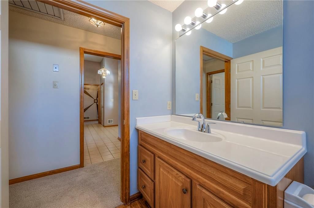 3413 N 154th Terrace Court — photo 36