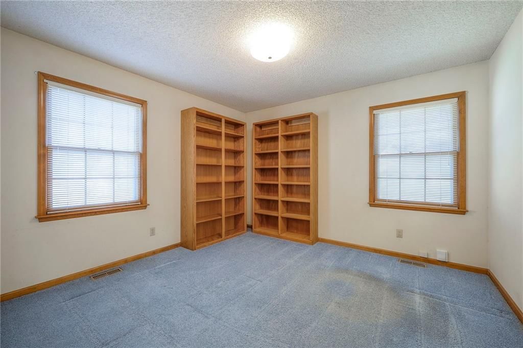 3413 N 154th Terrace Court — photo 37