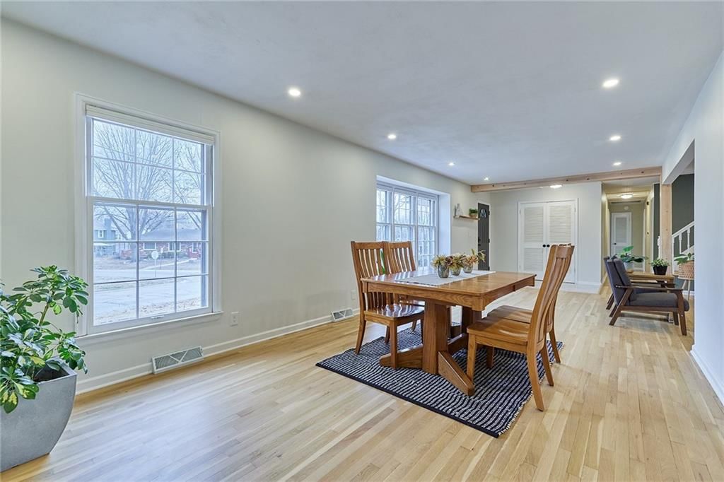 12800 Crystal Avenue — photo 5