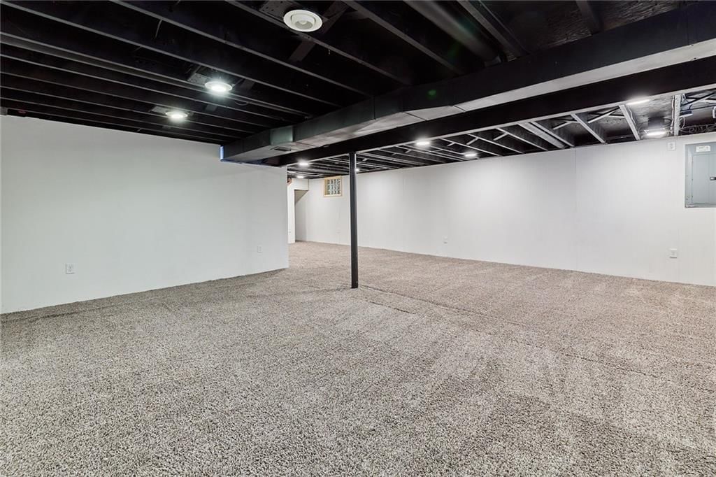 12800 Crystal Avenue — photo 35