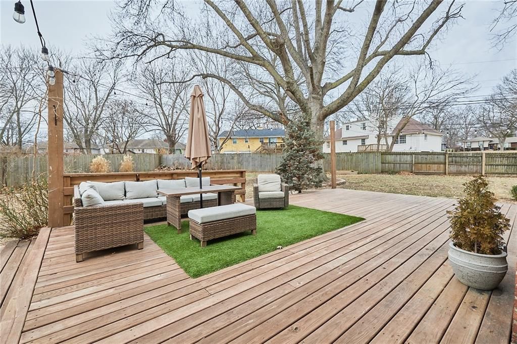 12800 Crystal Avenue — photo 37