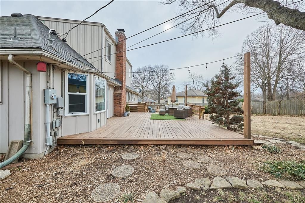 12800 Crystal Avenue — photo 43