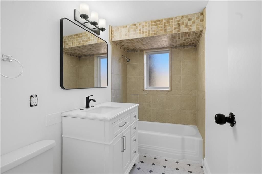 7948 NE 56th Street — photo 18