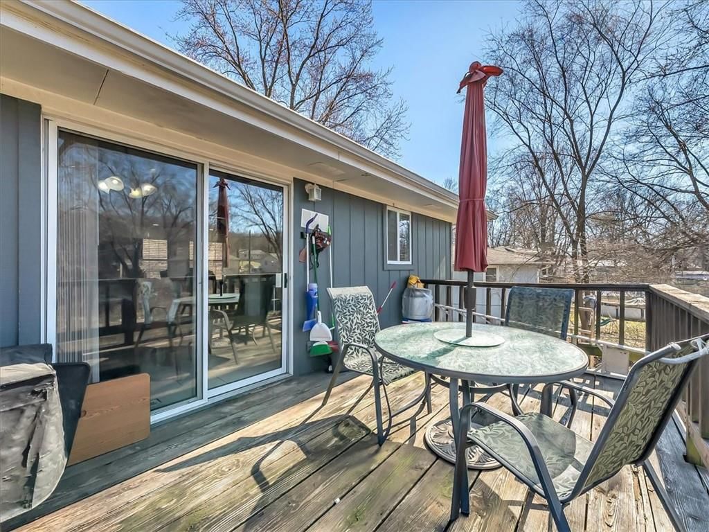 702 Lakewood Road — photo 16