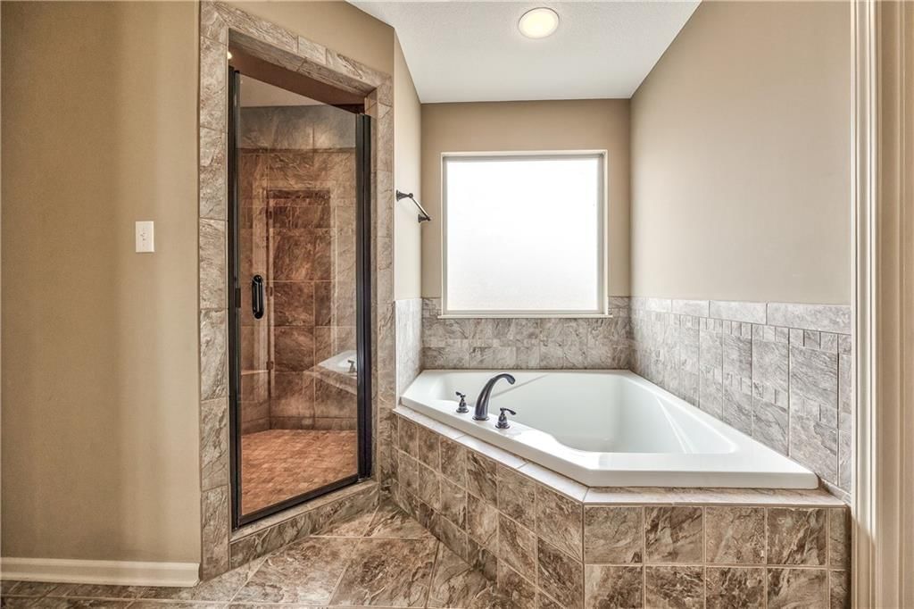 898 Clearview Drive — photo 28