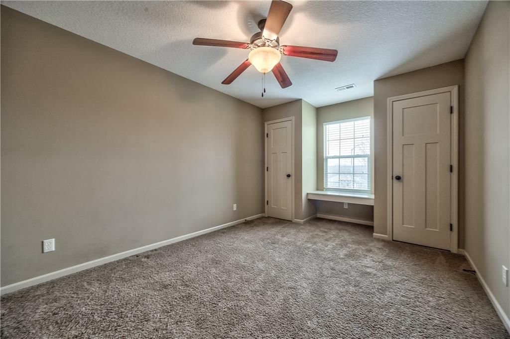 898 Clearview Drive — photo 32