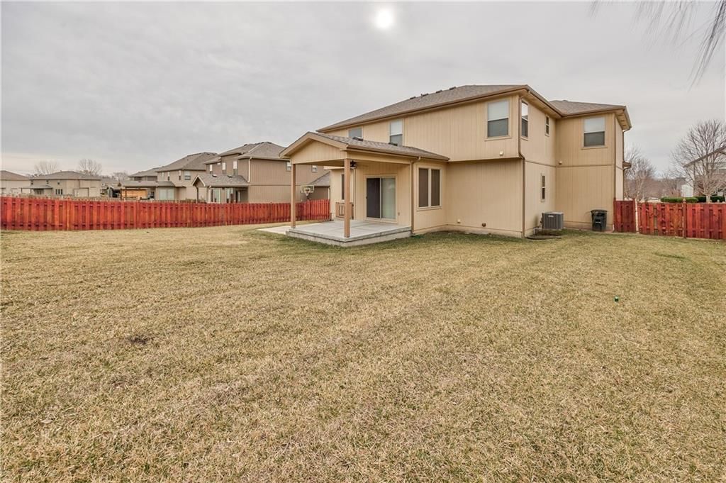 898 Clearview Drive — photo 38