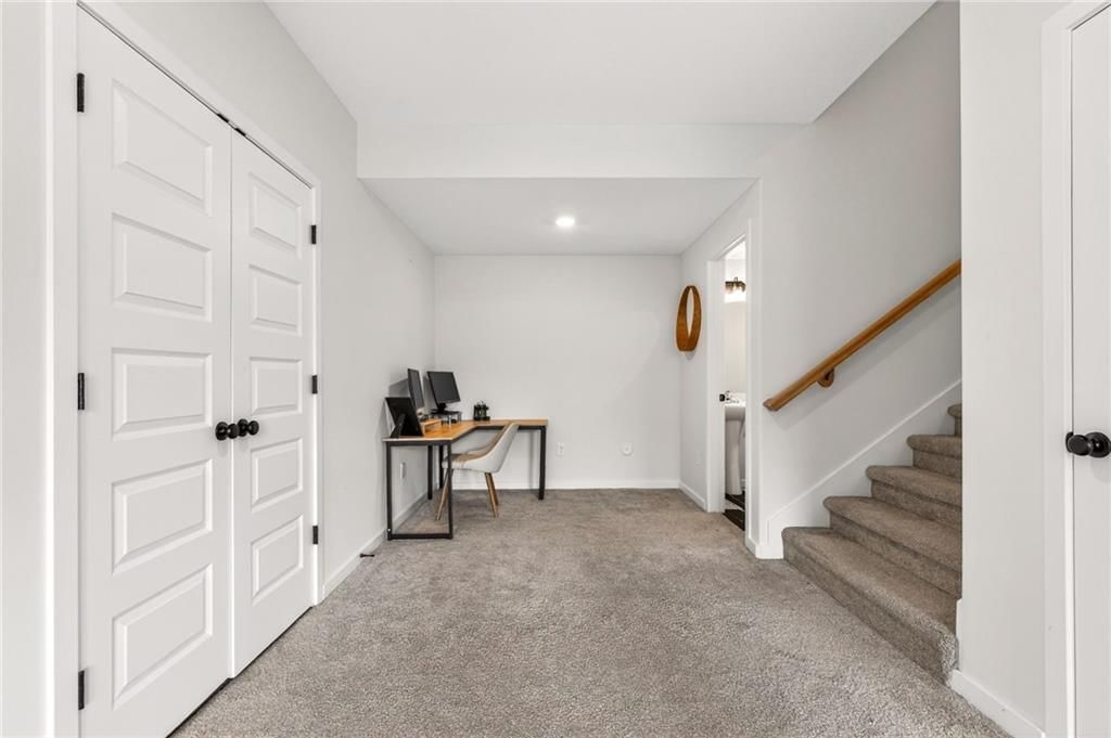 7643 N Sycamore Avenue — photo 43