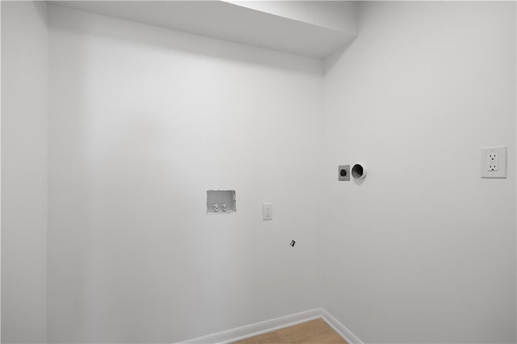 9211 W 76th Street — photo 24