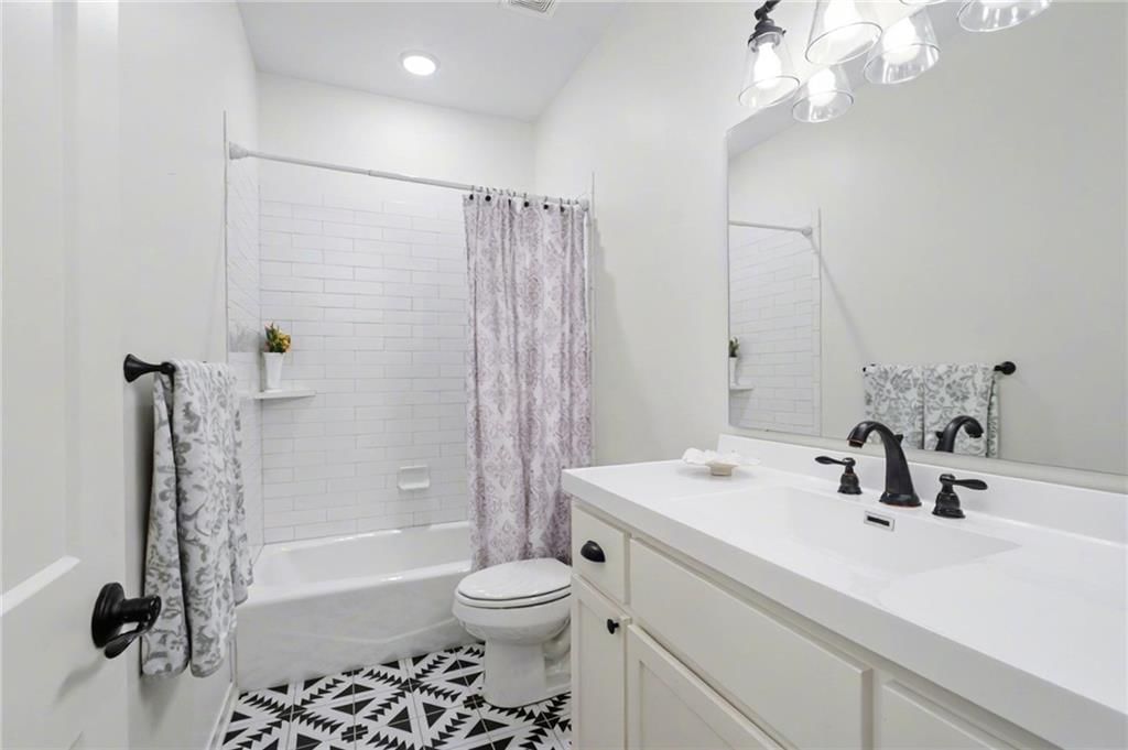 1108 Bluestem Drive — photo 30